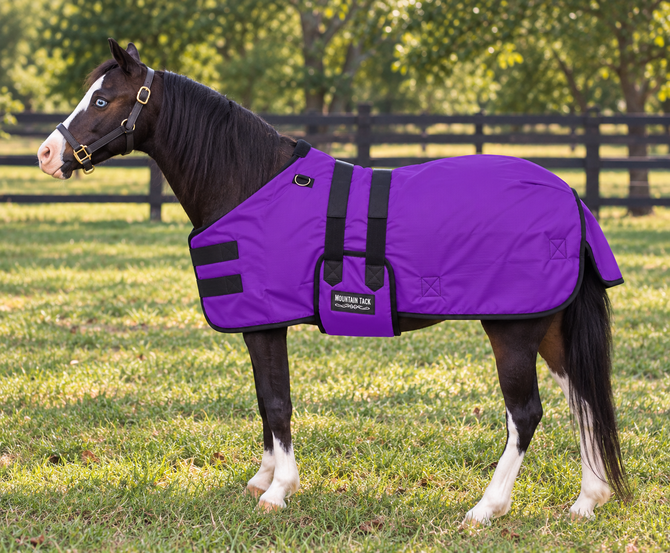 Waterproof Winter Blanket by Mountain Tack